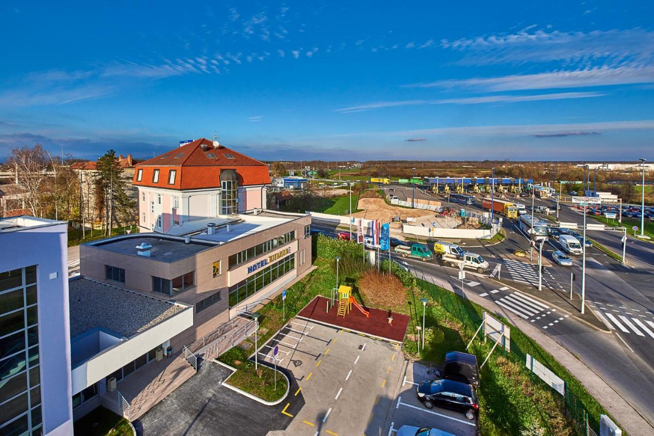 Hotel Europa Karlovac Exterior foto